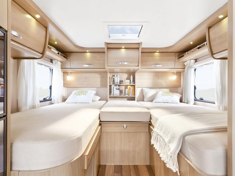 Интерьер Hymer Tramp Premium 50 2012 года  (фото 5 из 11)